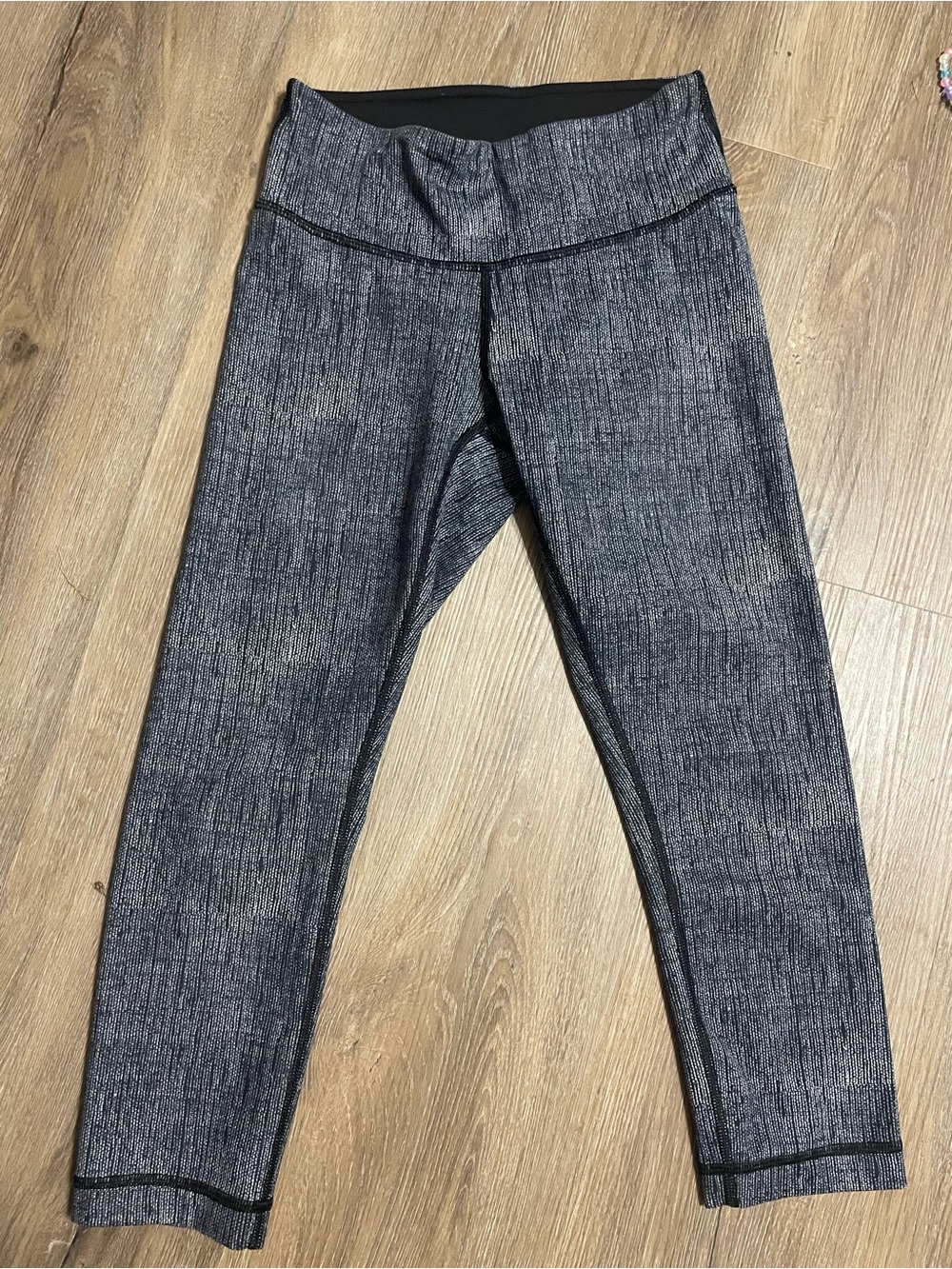 lululemon athletica wonder under cropped leggings